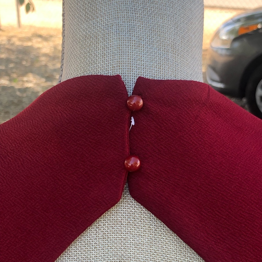 Red dress - Picture 5 of 5